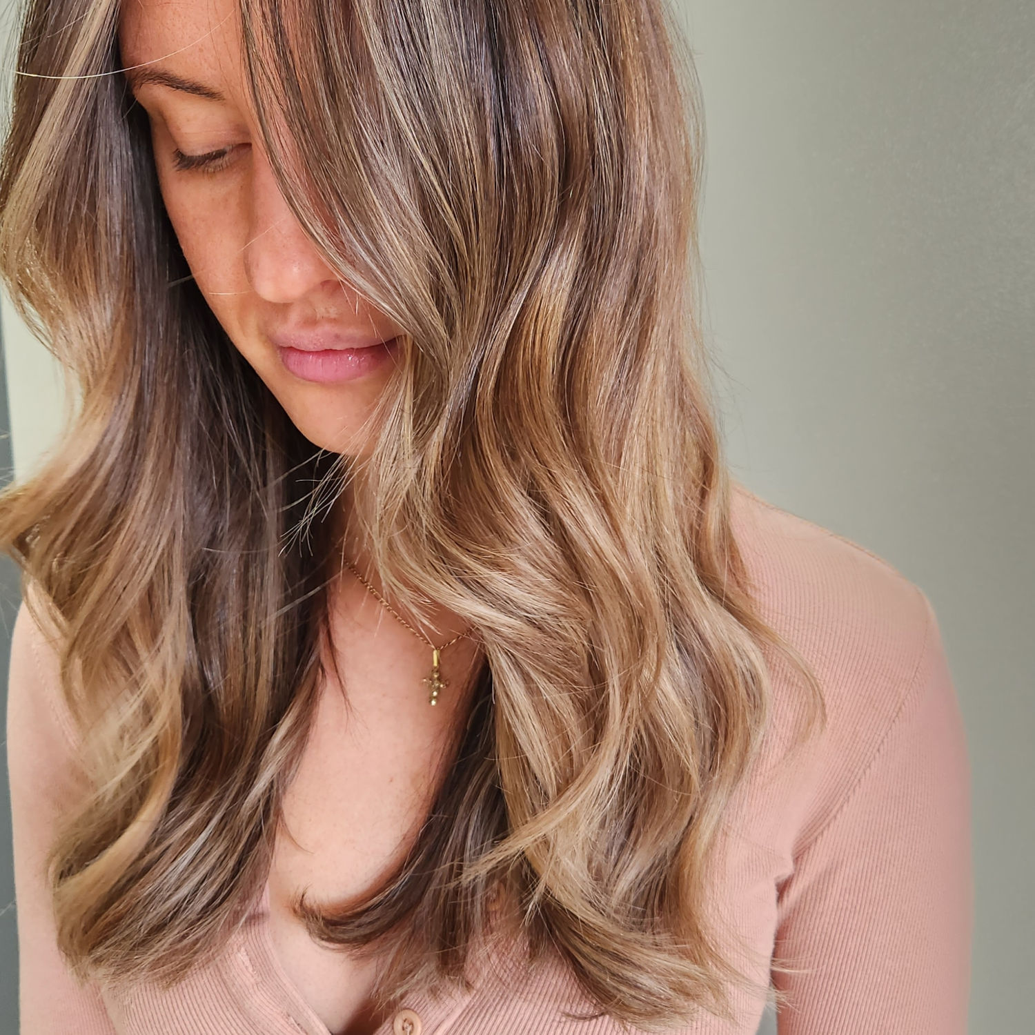 Laura Brand Hair - Brunette